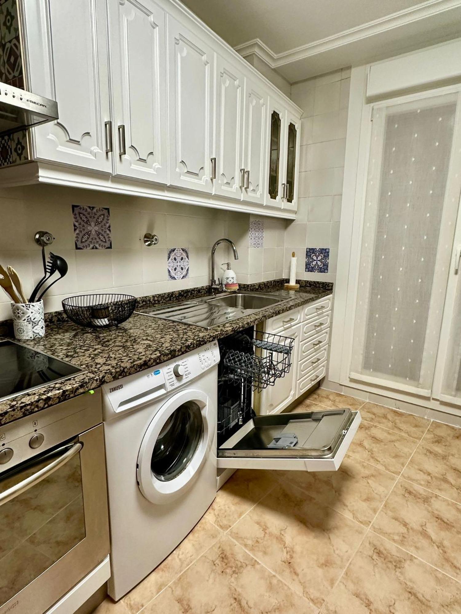 Apartamento A 10 Minutos De La Calle Laurel Logroño Exterior foto